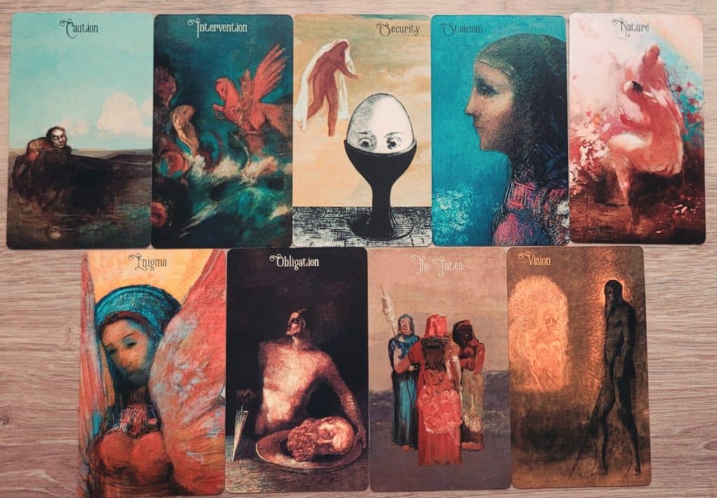 Cartes de tarot repr&eacute;sentant des peintures vari&eacute;es